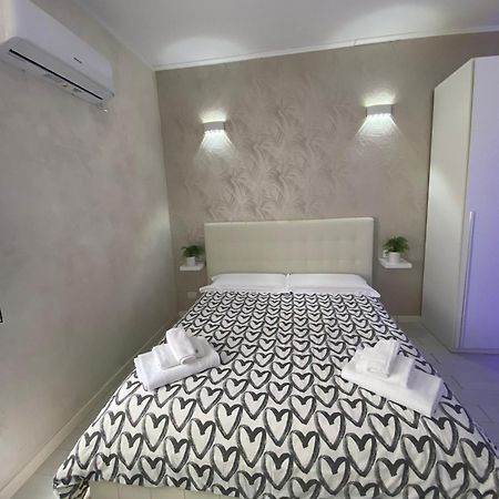 Newhouse Dante Apartment Bari Exterior photo